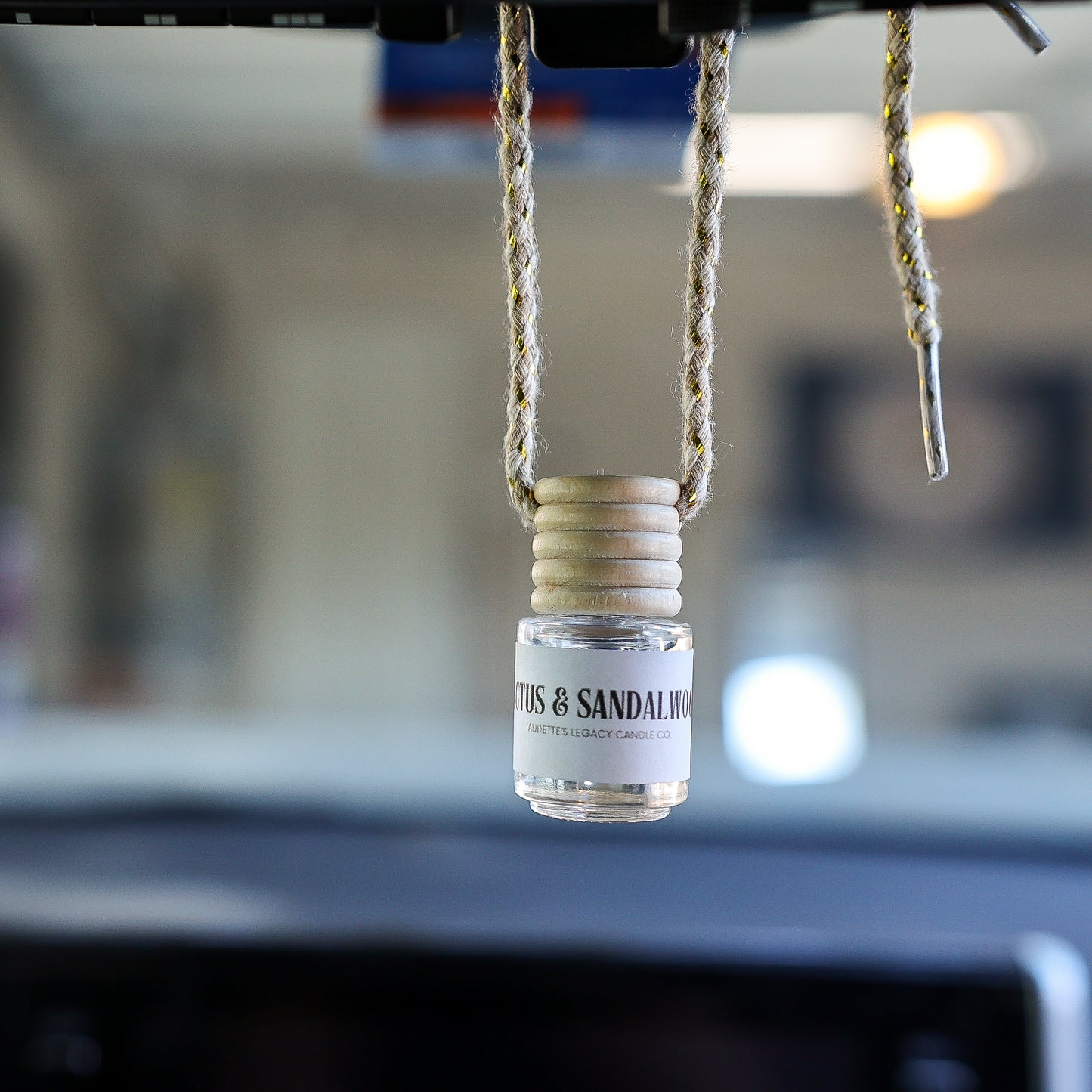 Hanging Car Diffuser – Long-Lasting Car Air Freshener